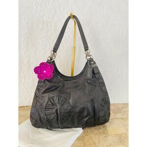 Vtg Coach Madison black Embellished/patchwork Leather Op Art Maggie bag 16504